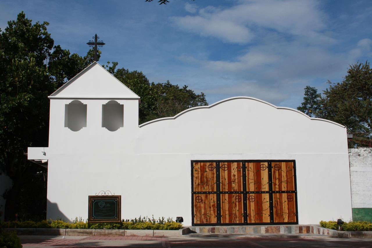 Club Campestre De Neiva Hotel Neiva  Exterior photo